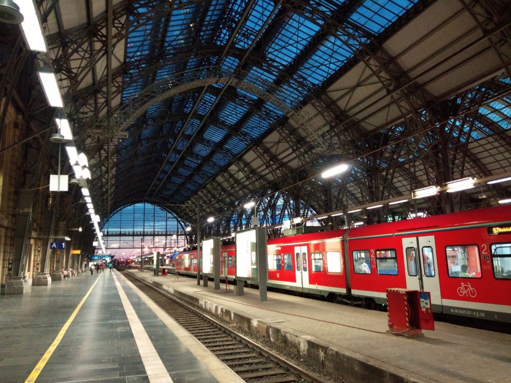 Businessfotograf Frankfurt Hauptbahnhof
